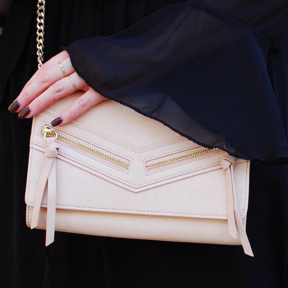 Botkier Blush and Gold Leather Crossbody Bag Gold Tone Chain Zippers Mirror
